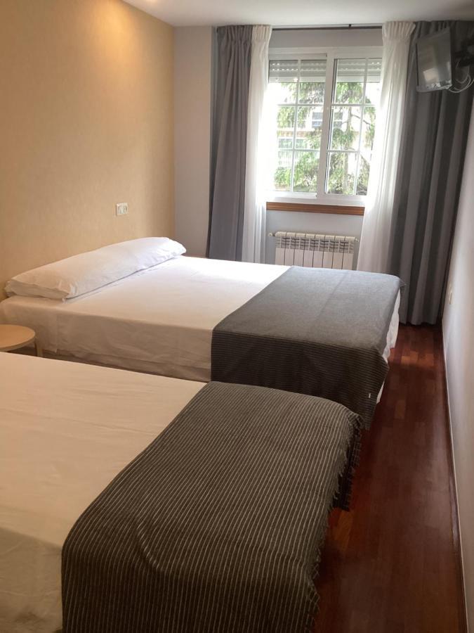 Saudade Hostal Cafeteria A Coruña Kültér fotó