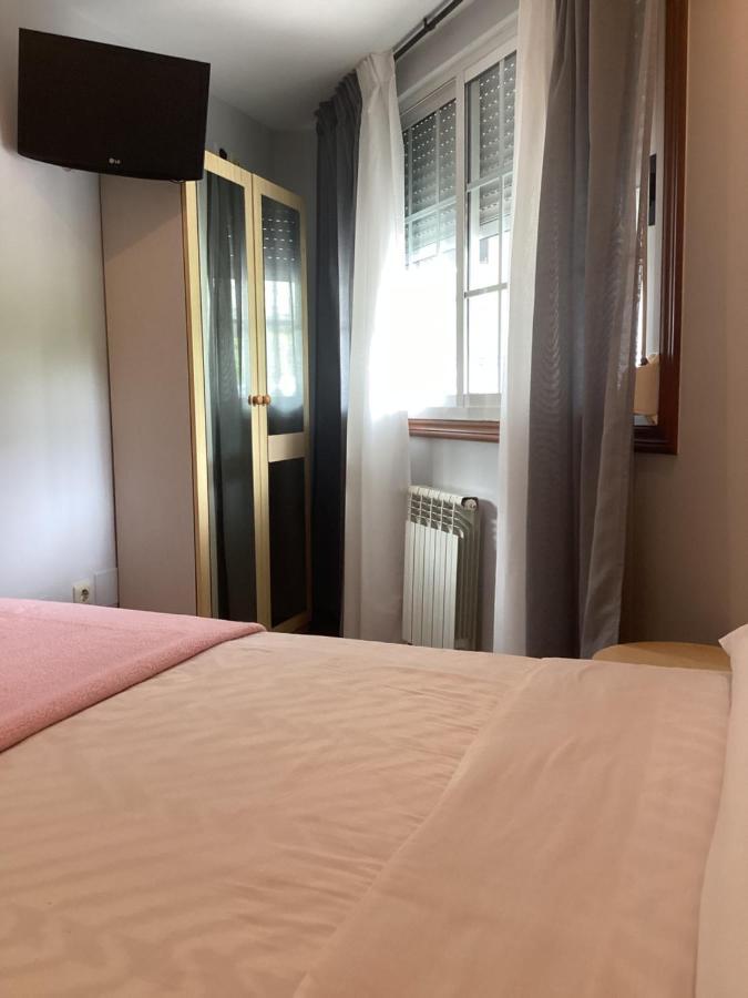 Saudade Hostal Cafeteria A Coruña Kültér fotó